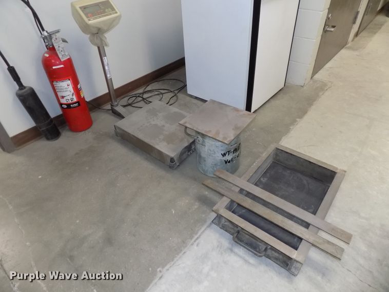 image for item DO9490 A.N.D. HV_150KA1 scale