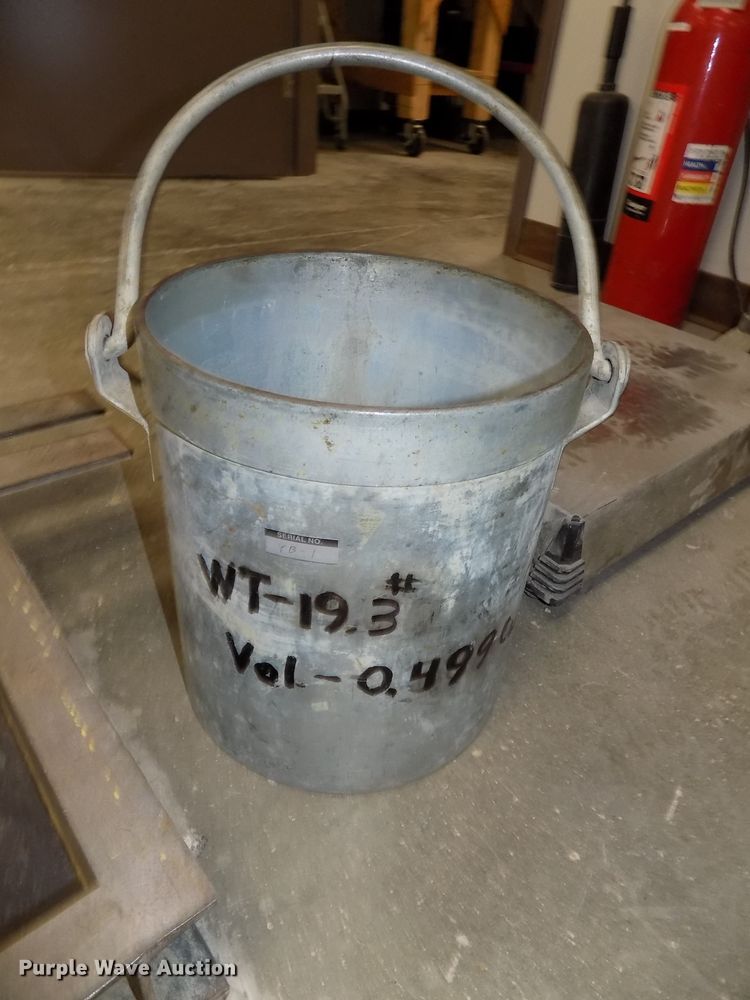 image for item DO9490 A.N.D. HV_150KA1 scale