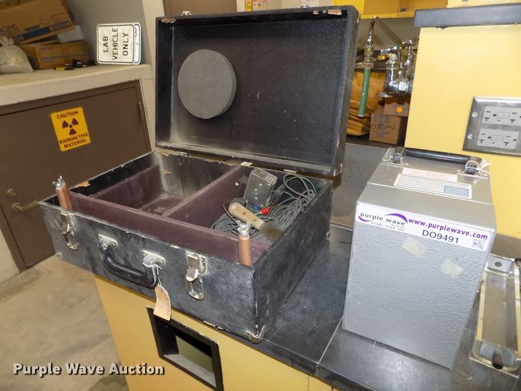 image for item DO9491 Soil resistivity and PH test kits