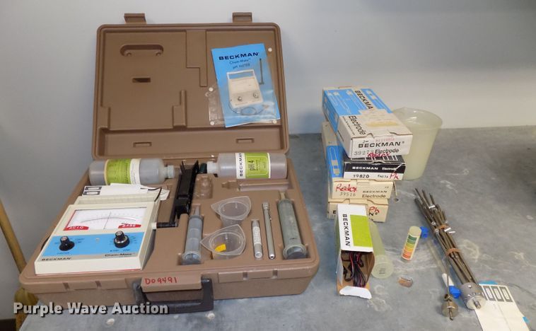 image for item DO9491 Soil resistivity and PH test kits