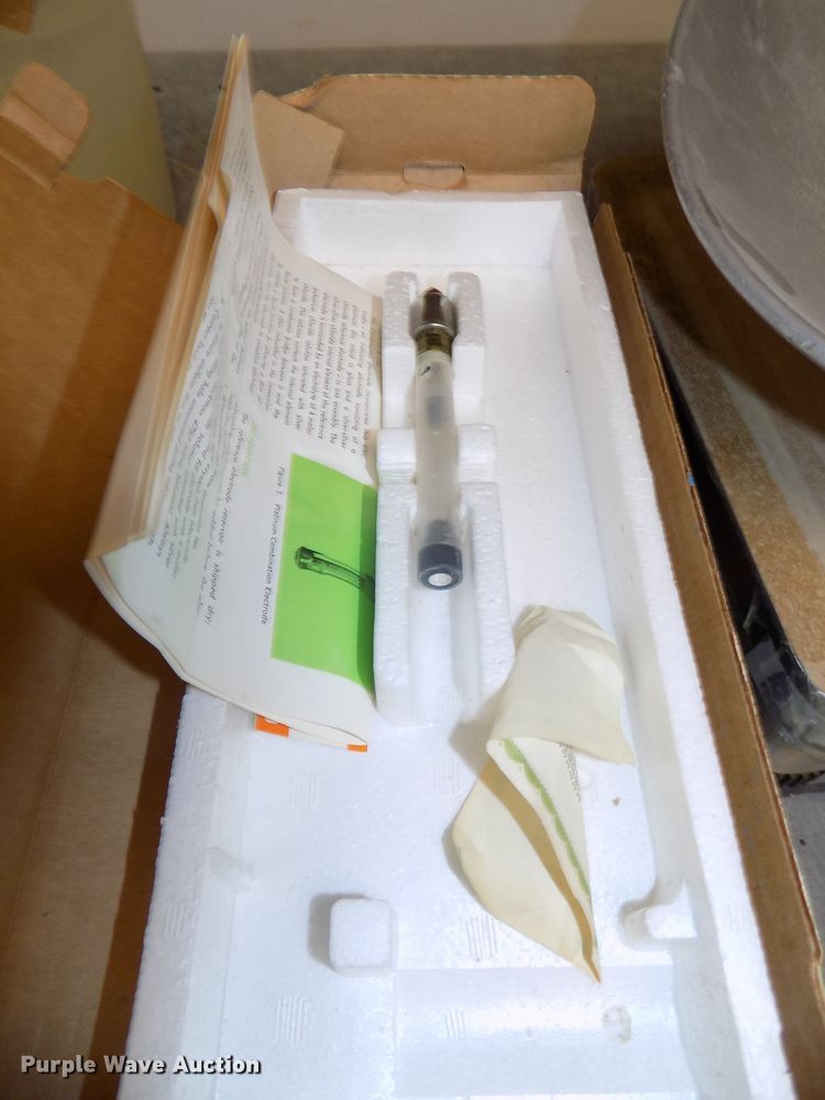 image for item DO9491 Soil resistivity and PH test kits