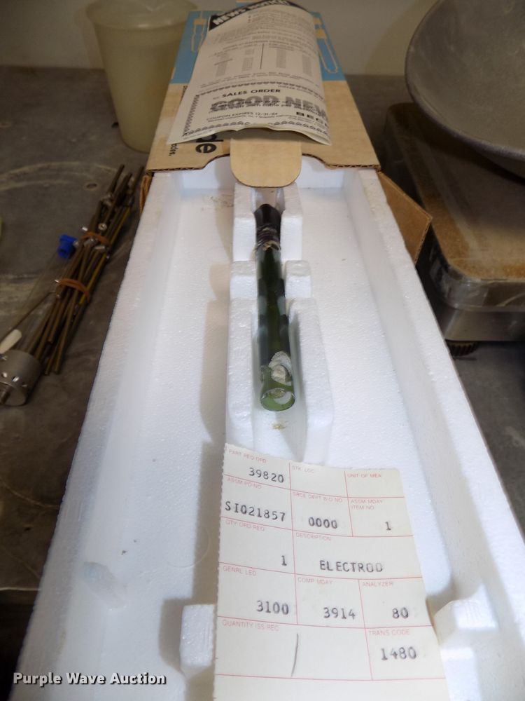 image for item DO9491 Soil resistivity and PH test kits