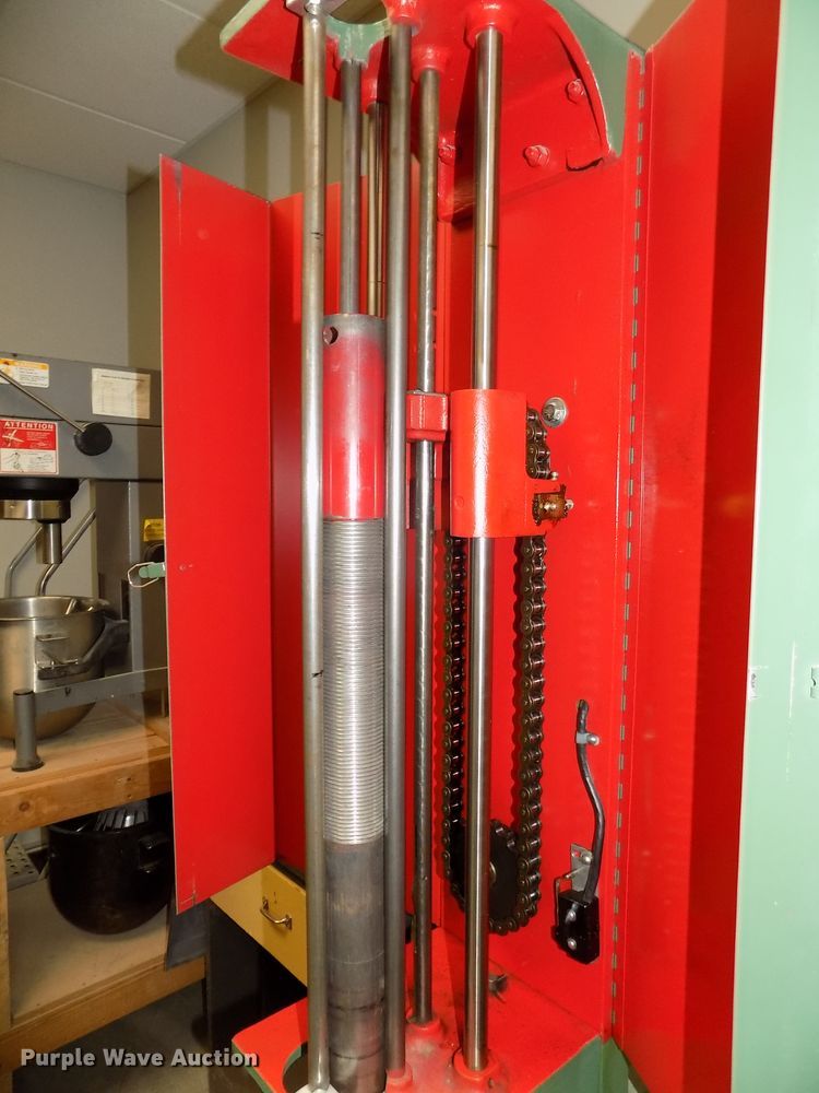 Soil proctor test equipment in Lincoln, NE Item DO9492 sold Purple Wave