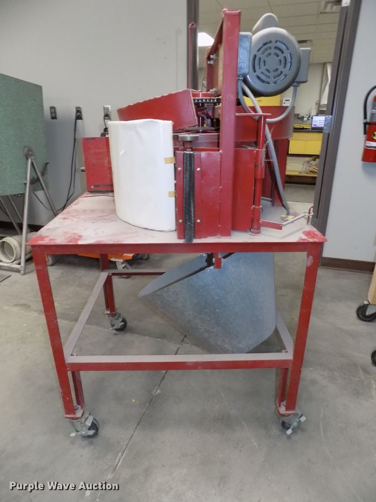 image for item DO9492 Soil proctor test equipment