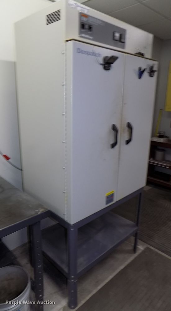 image for item DZ9732 2016 Despatch Asphalt LBB2-12-2 oven