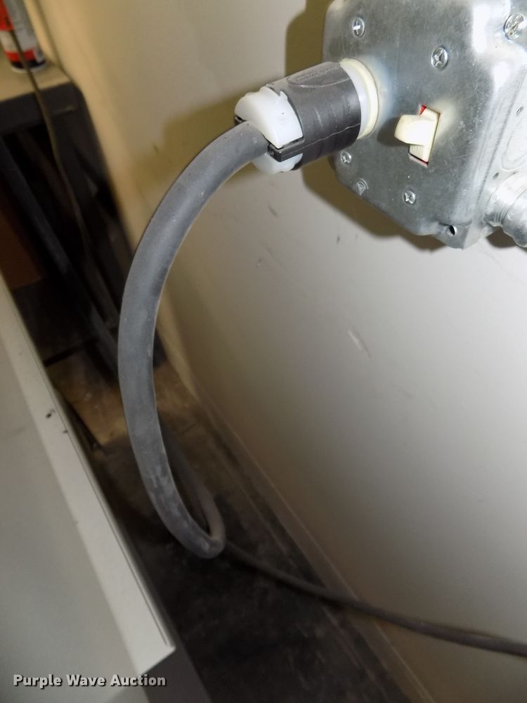 image for item DZ9732 2016 Despatch Asphalt LBB2-12-2 oven