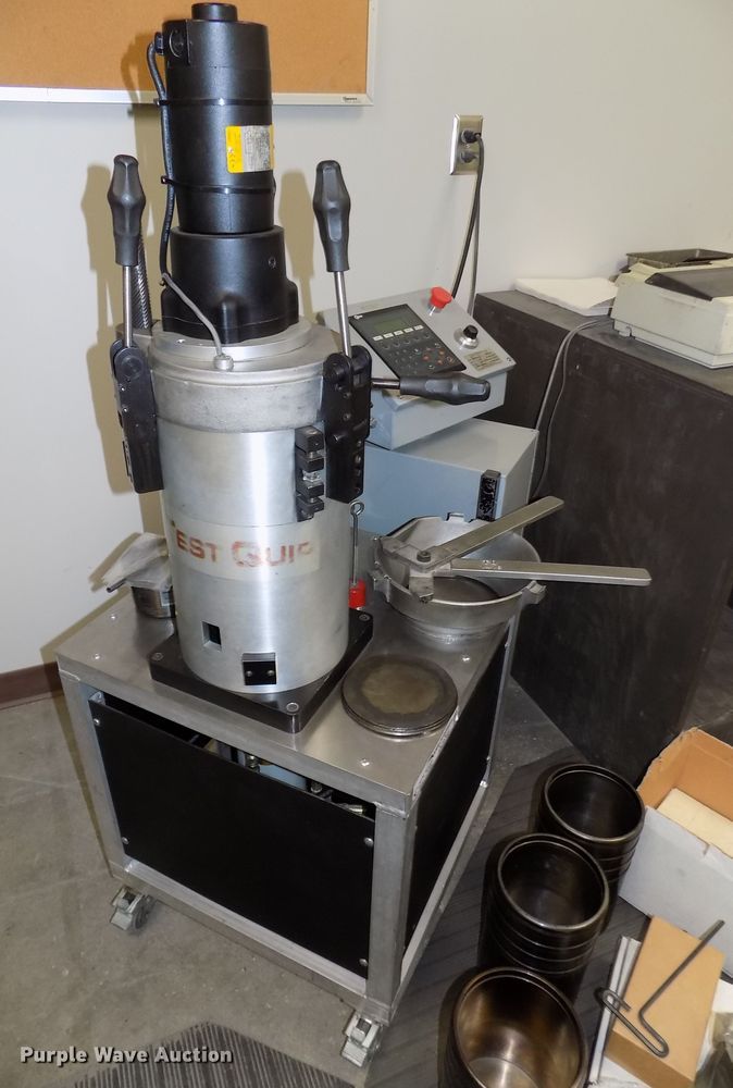 image for item DZ9733 1999 Brovold Superpave Gyratory Compactor