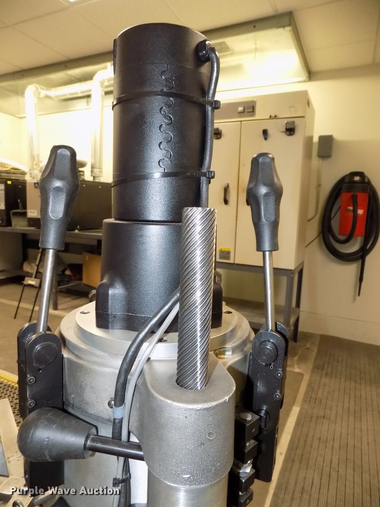 image for item DZ9733 1999 Brovold Superpave Gyratory Compactor