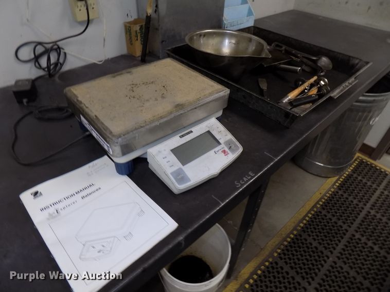 image for item DZ9735 Ohaus Explorer digital scale