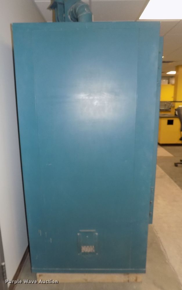 image for item DZ9737 1978 Grieve large batch oven