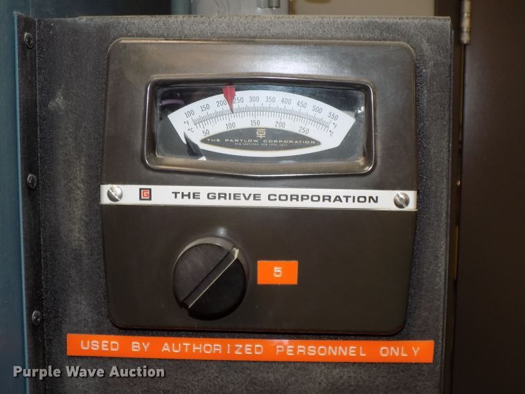 image for item DZ9737 1978 Grieve large batch oven