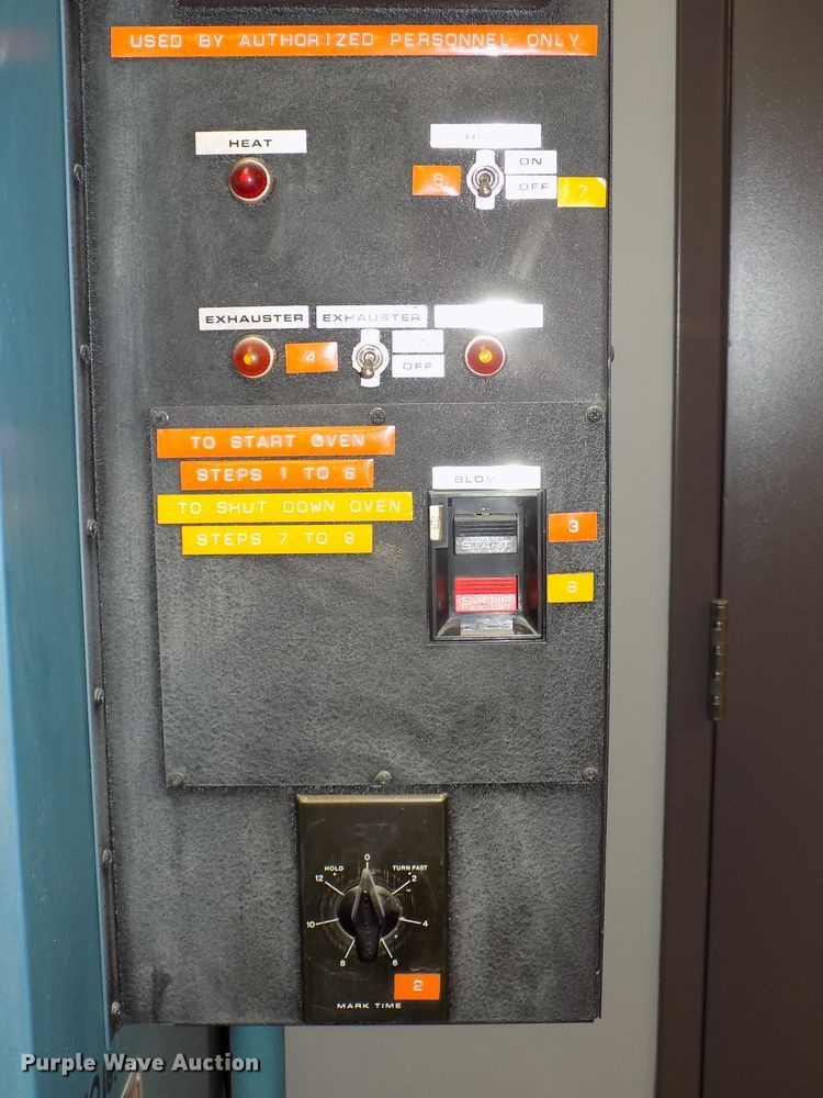 image for item DZ9737 1978 Grieve large batch oven