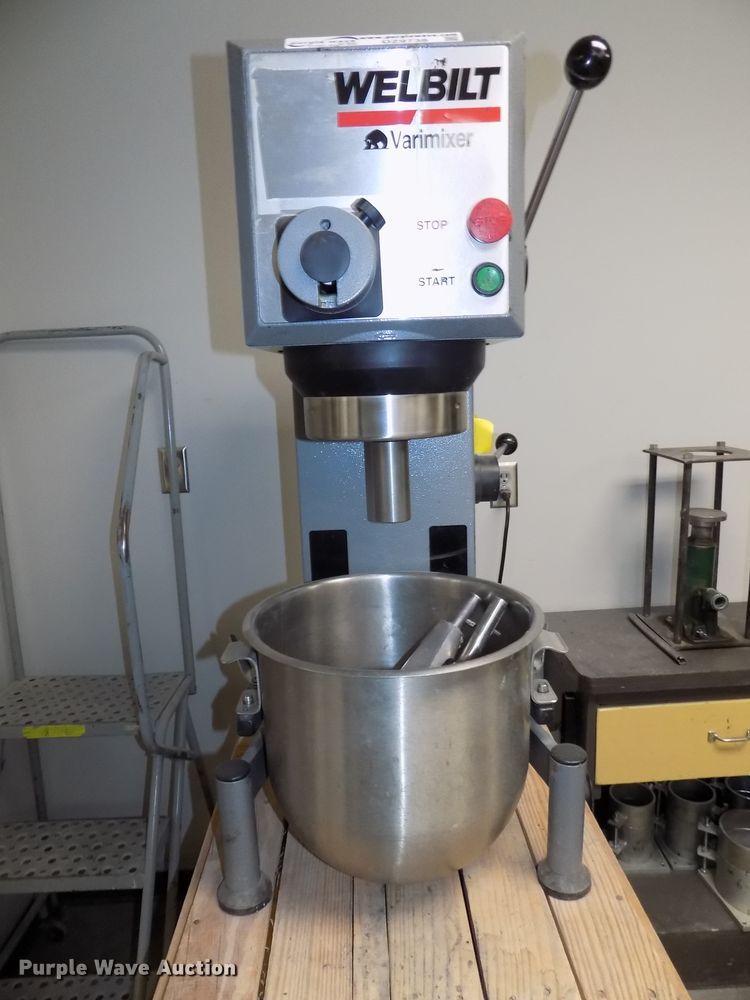 image for item DZ9738 Welbilt W20 varimixer