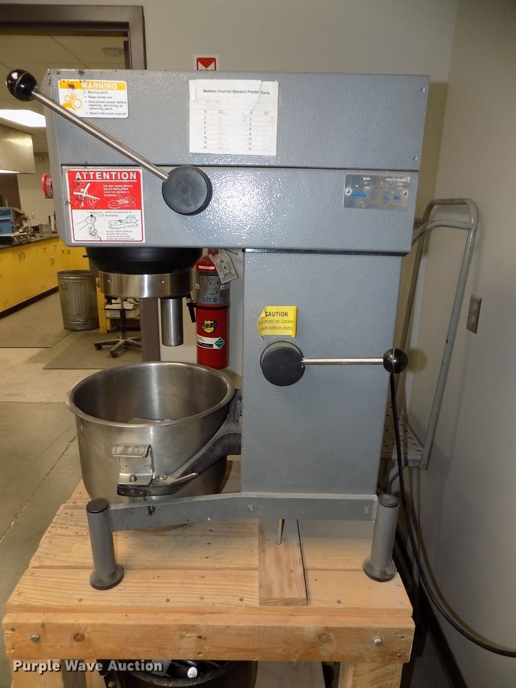 image for item DZ9738 Welbilt W20 varimixer