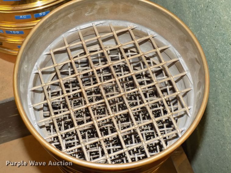 image for item DZ9739 Rainhart Mary Ann shaker and sieves