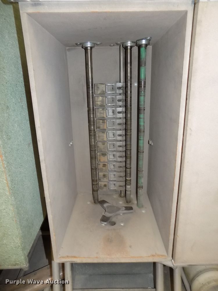 image for item DZ9740 Rainhart Mary Ann shaker and sieves