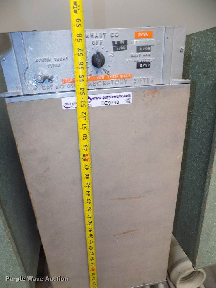 image for item DZ9740 Rainhart Mary Ann shaker and sieves