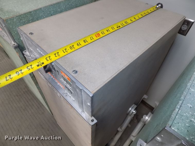 image for item DZ9740 Rainhart Mary Ann shaker and sieves