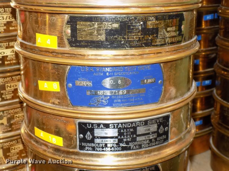 image for item DZ9740 Rainhart Mary Ann shaker and sieves