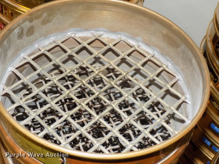 image for item DZ9740 Rainhart Mary Ann shaker and sieves