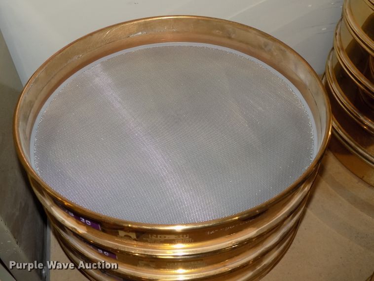 image for item DZ9741 Rainhart Mary Ann shaker and sieves