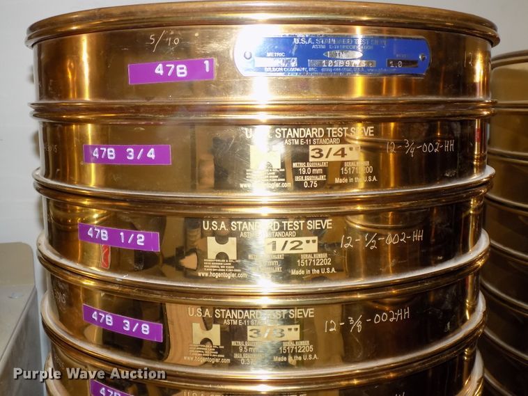 image for item DZ9741 Rainhart Mary Ann shaker and sieves