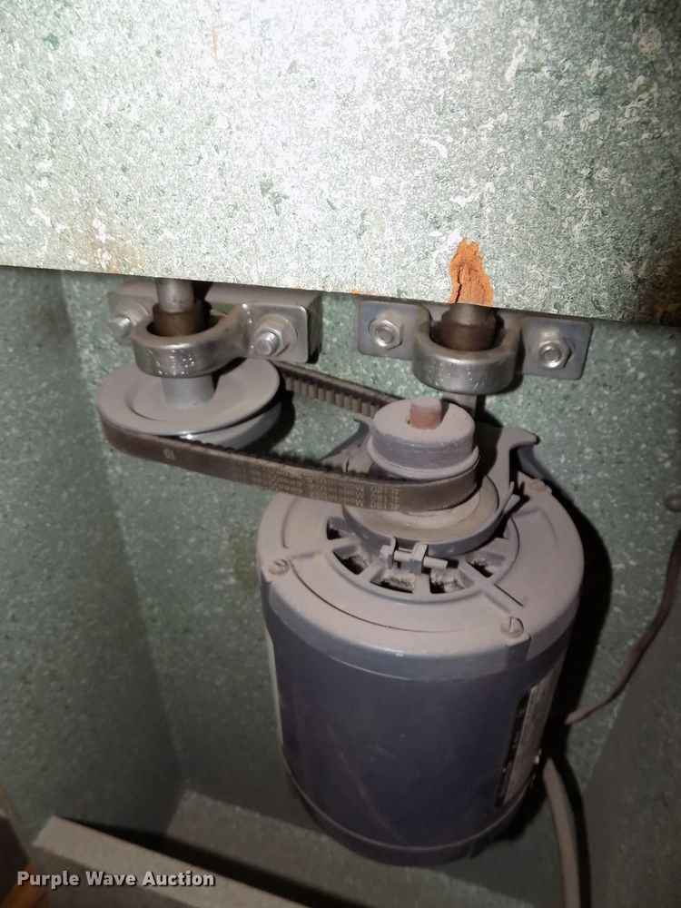 image for item DZ9741 Rainhart Mary Ann shaker and sieves