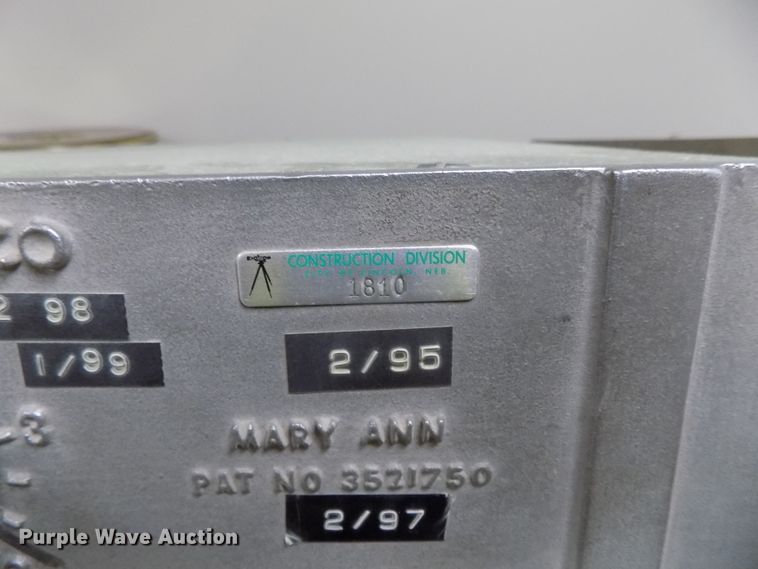 image for item DZ9741 Rainhart Mary Ann shaker and sieves