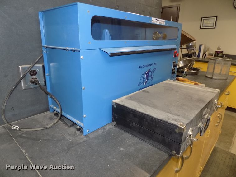 image for item DZ9742 Gilson sand content shaker and test set