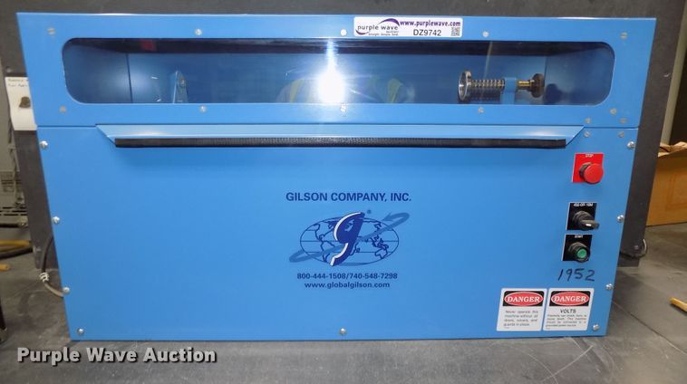 image for item DZ9742 Gilson sand content shaker and test set