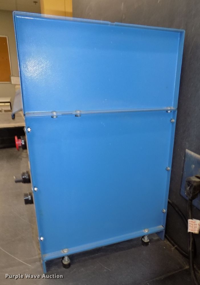 image for item DZ9742 Gilson sand content shaker and test set