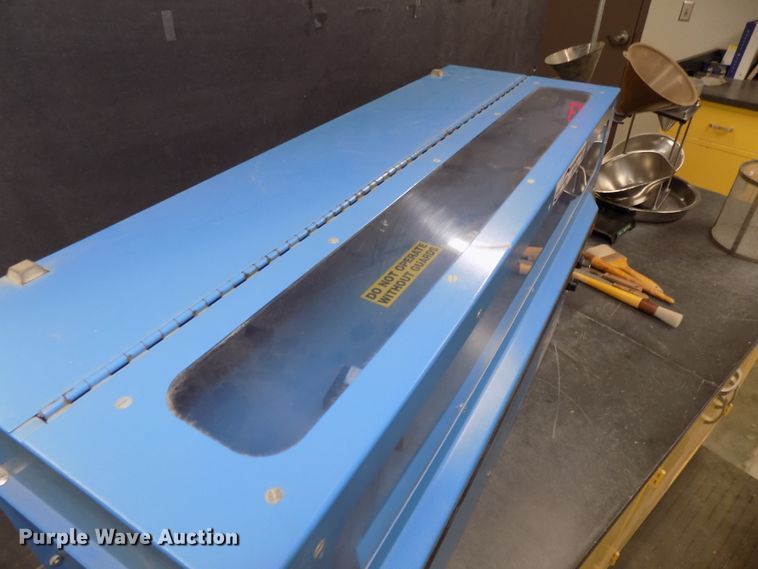 image for item DZ9742 Gilson sand content shaker and test set