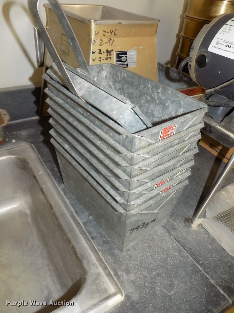 image for item DZ9744 Atterberg Limits soils particle analysis testing equipment