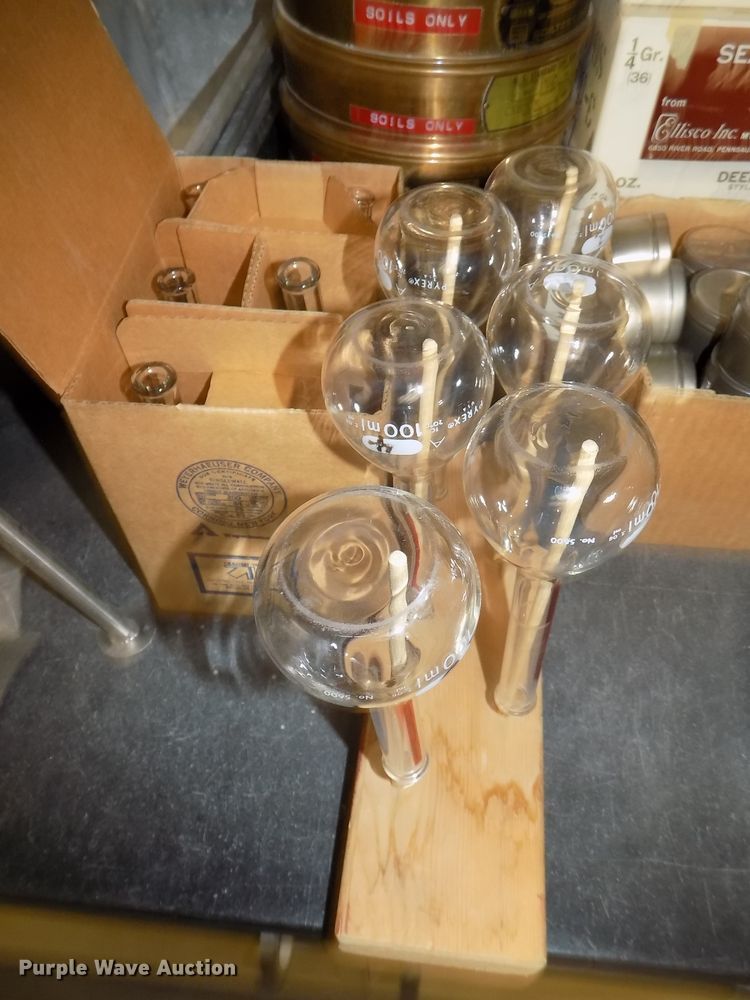 image for item DZ9744 Atterberg Limits soils particle analysis testing equipment