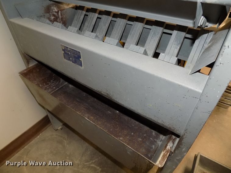 image for item DZ9745 Aggregate gradation analysis equipment