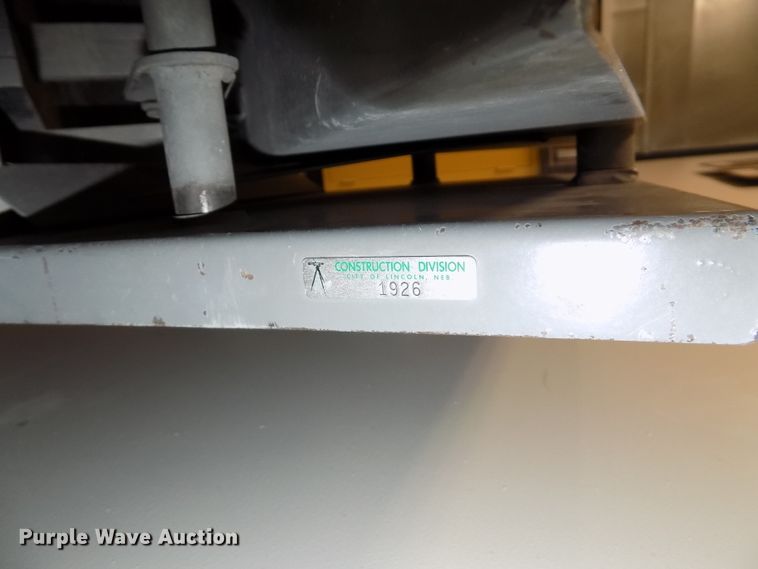 image for item DZ9745 Aggregate gradation analysis equipment