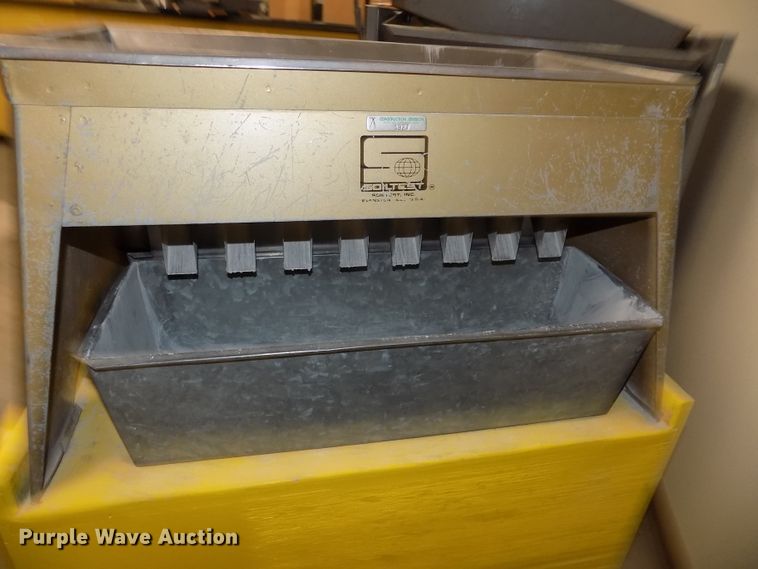 image for item DZ9745 Aggregate gradation analysis equipment