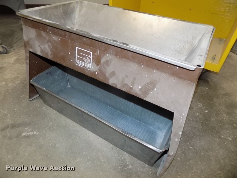 image for item DZ9745 Aggregate gradation analysis equipment