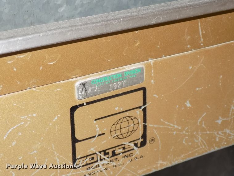 image for item DZ9745 Aggregate gradation analysis equipment