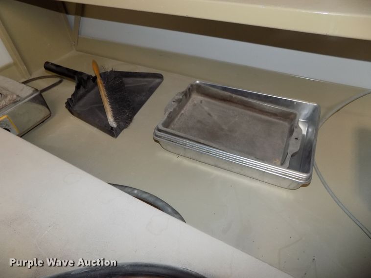 image for item DZ9745 Aggregate gradation analysis equipment