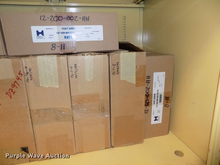 image for item DZ9745 Aggregate gradation analysis equipment