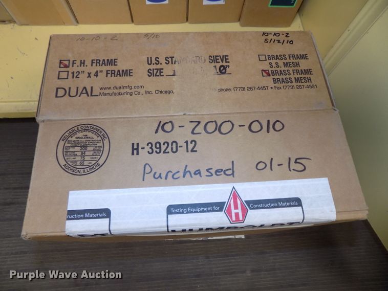 image for item DZ9745 Aggregate gradation analysis equipment