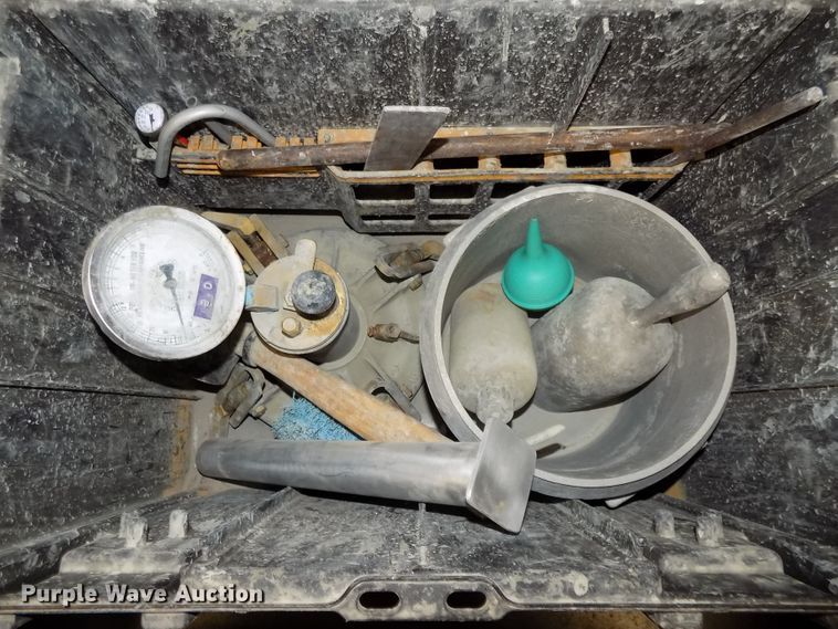 image for item DZ9746 (3) concrete air meters