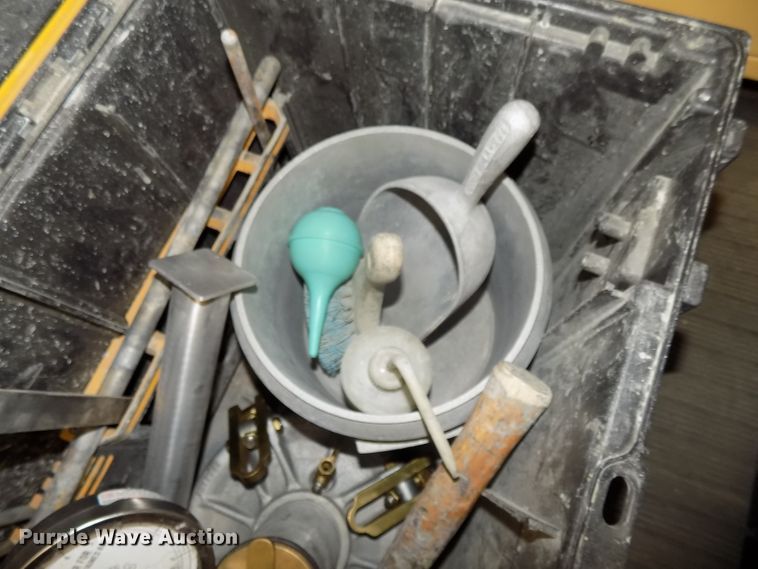 image for item DZ9748 (3) concrete air meters