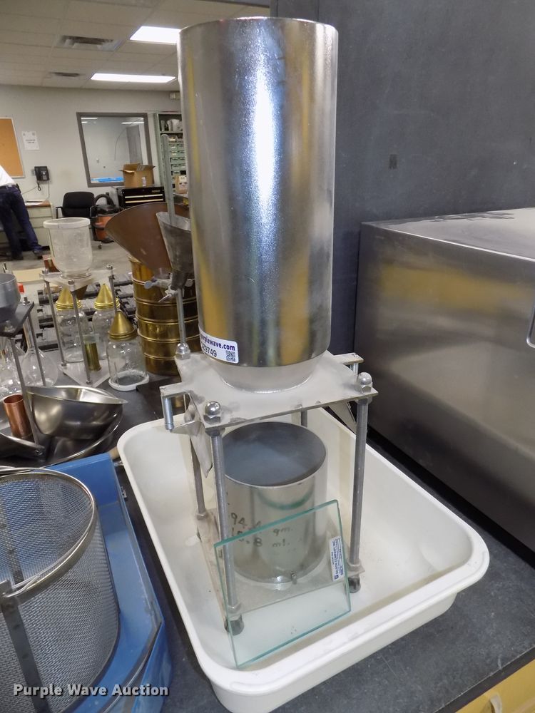 image for item DZ9749 Aggregate analysis testing equipment