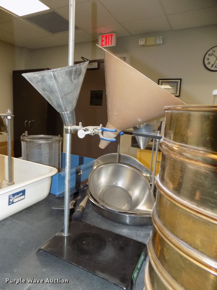 image for item DZ9749 Aggregate analysis testing equipment