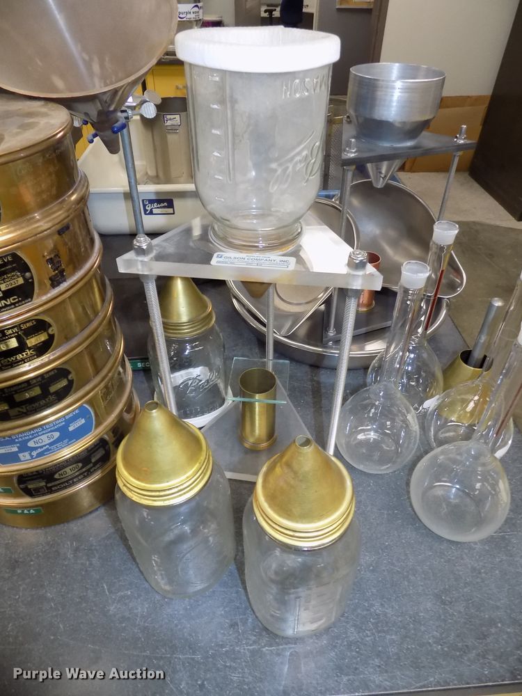 image for item DZ9749 Aggregate analysis testing equipment