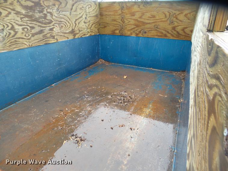 image for item EF9501 1994 Dressen dump trailer