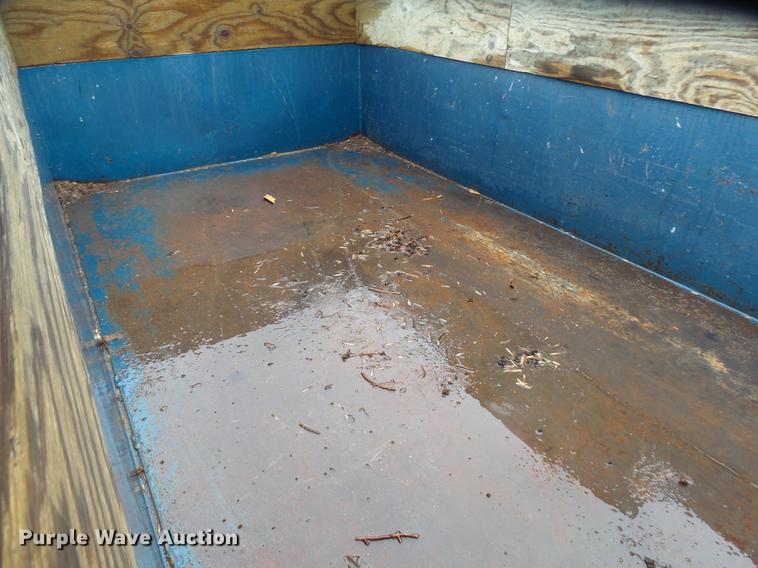 image for item EF9501 1994 Dressen dump trailer