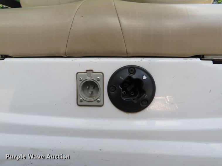 image for item EV9654 2008 Yamaha YDRE golf cart